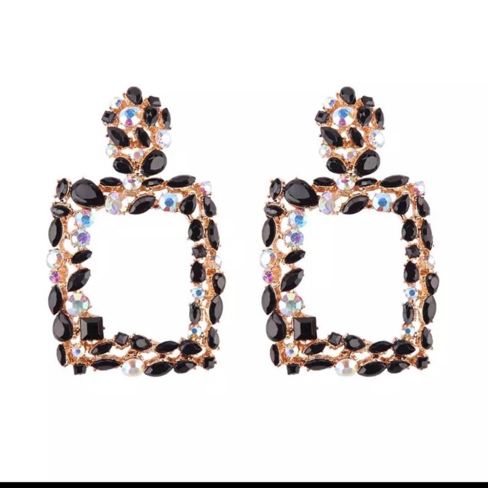 Tempest Noir Earrings